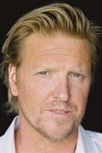 Porträt von Jake Busey