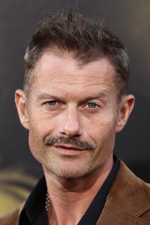 Porträt von James Badge Dale