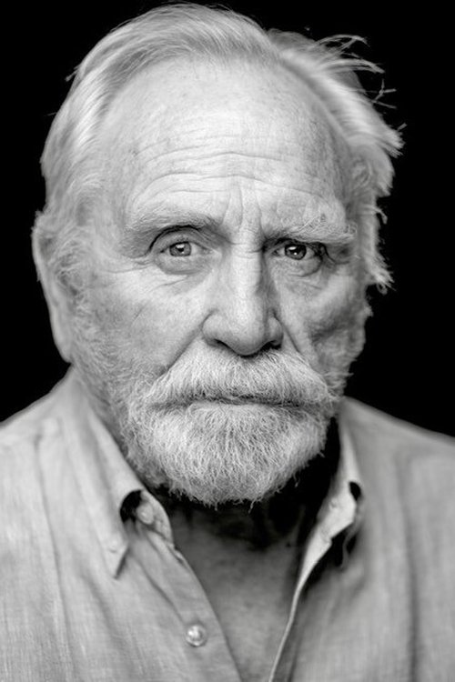 Porträt von James Cosmo