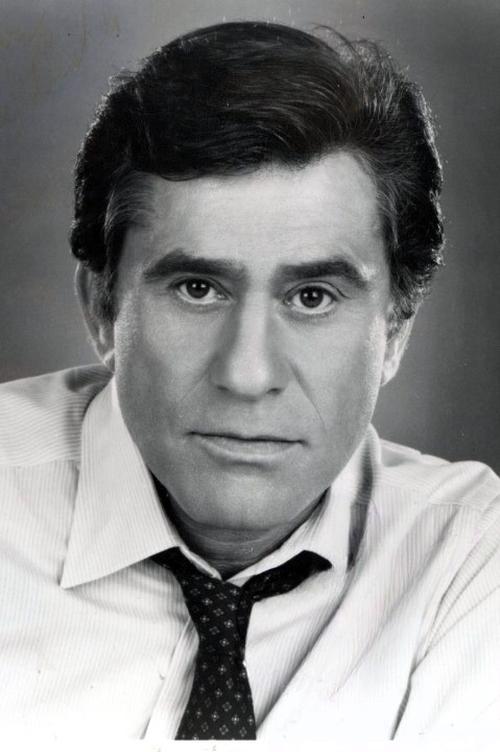 Porträt von James Farentino