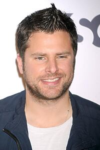 Porträt von James Roday Rodriguez