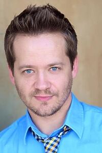 Porträt von Jason Earles