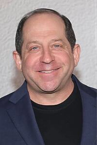 Porträt von Jason Kravits