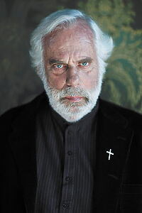 Porträt von Jean-Luc Bideau