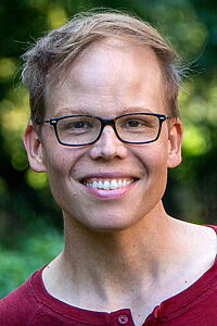 Porträt von Jeff Hiller