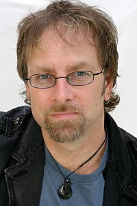 Porträt von Jess Winfield