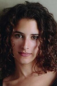 Porträt von Jessica Kate Meyer