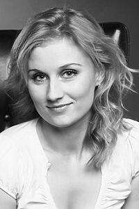 Porträt von Jessica Swale
