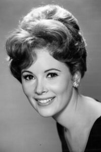 Porträt von Jill St. John