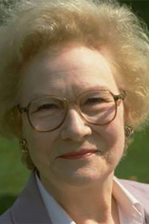 Porträt von Joan Sanderson