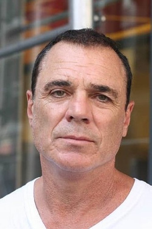 Porträt von John Cenatiempo