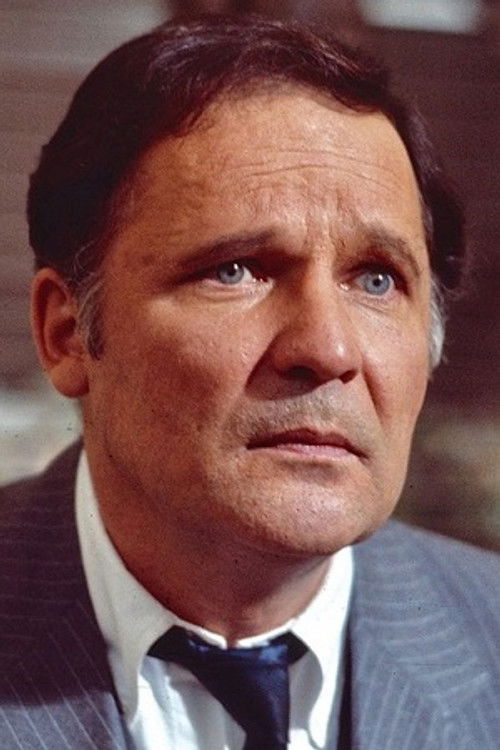 Porträt von John Vernon