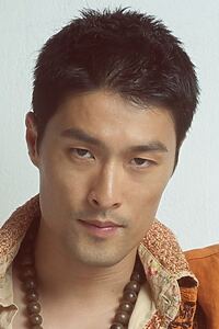 Porträt von Johnny Tri Nguyen