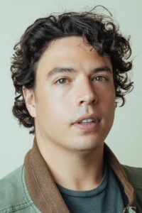 Porträt von Jon Bass