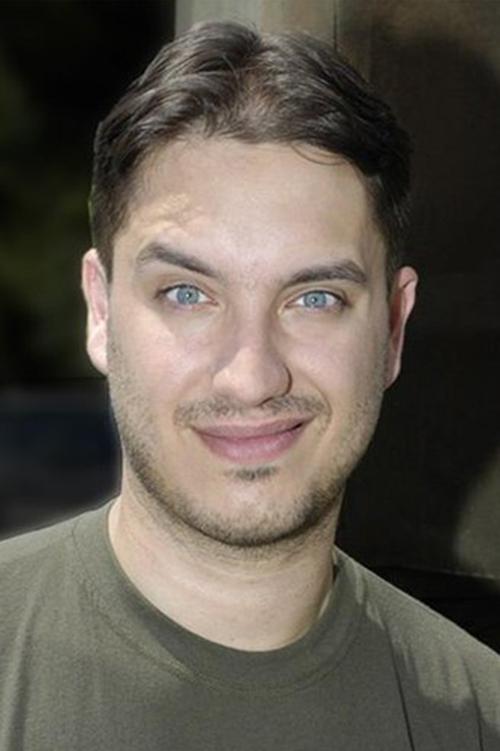 Porträt von Jonas Talkington