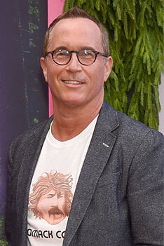 Porträt von Jonathon Komack Martin