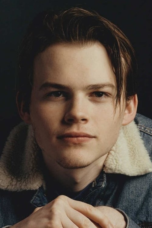 Porträt von Josh Wiggins