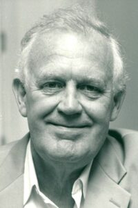Porträt von Joss Ackland