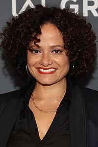 Porträt von Judy Reyes
