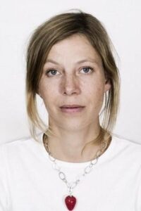 Porträt von Jule Böwe
