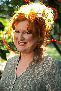 Porträt von Julie McGregor