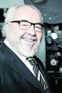Porträt von Julio Fernández