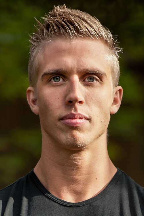 Porträt von Justin Howell