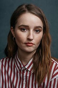 Porträt von Kaitlyn Dever