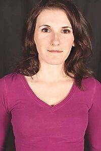 Porträt von Kelly Sheridan