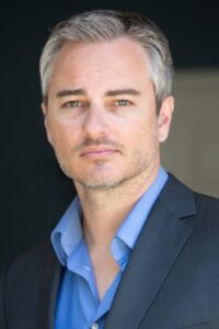 Porträt von Kerr Smith