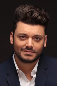 Porträt von Kev Adams