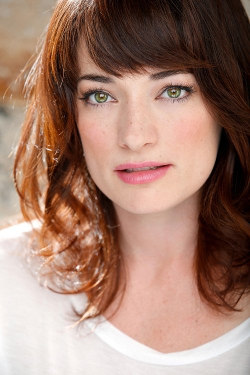 Porträt von Laura Michelle Kelly
