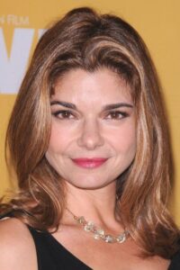 Porträt von Laura San Giacomo