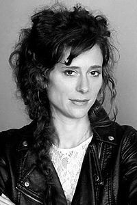 Porträt von Laura Wandel