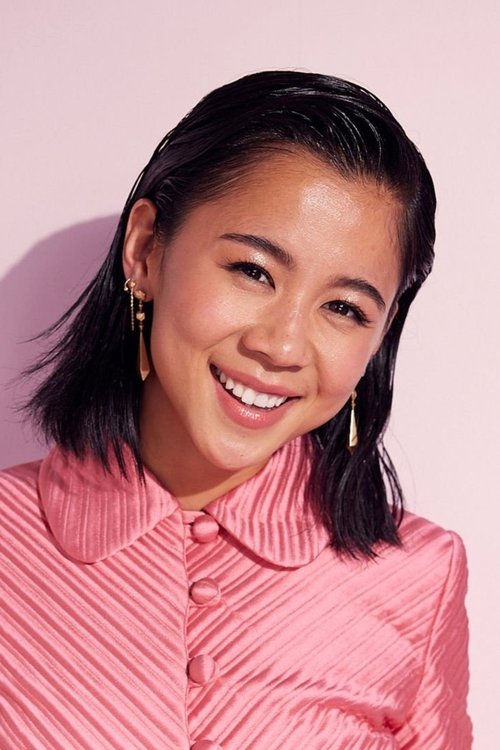 Porträt von Leah Lewis