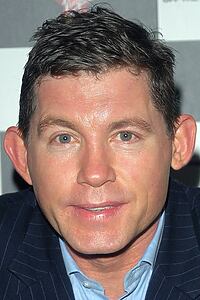 Porträt von Lee Evans