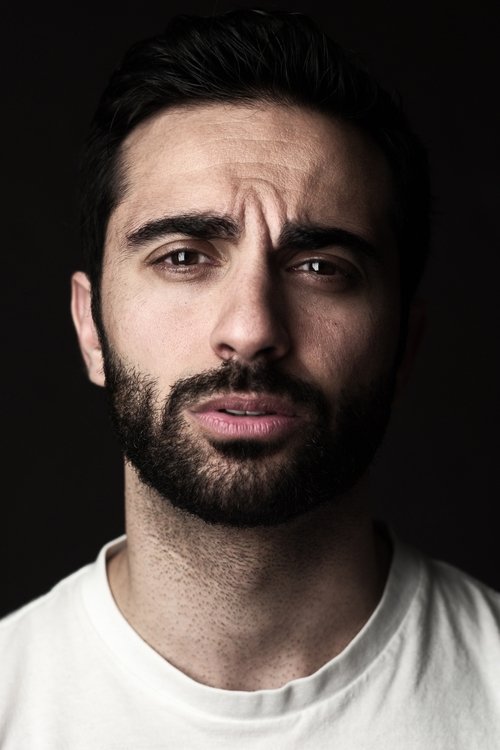 Porträt von Lee Majdoub