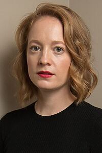 Porträt von Leonie Benesch