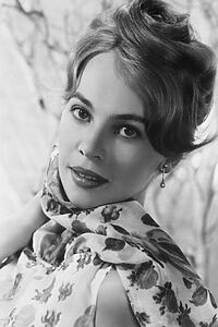 Porträt von Leslie Caron