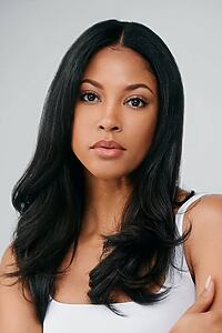 Porträt von Lex Scott Davis