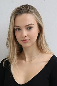 Porträt von Lilly Krug
