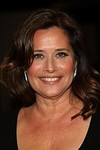 Porträt von Lorraine Bracco