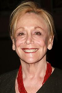 Porträt von Lorraine Gary