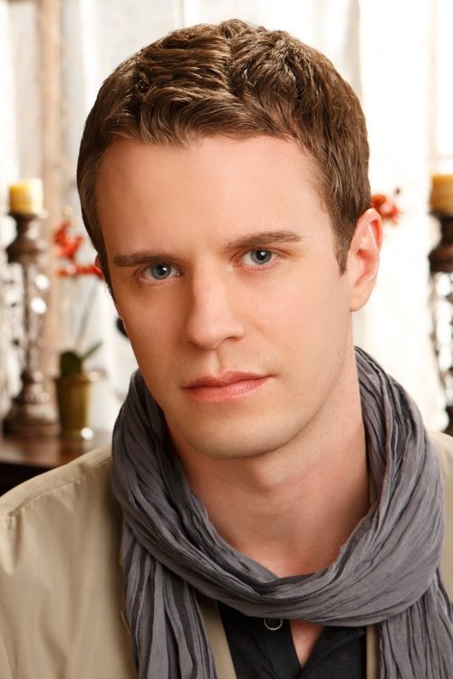 Porträt von Luke Mably
