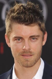 Porträt von Luke Mitchell