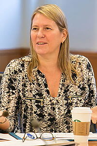 Porträt von Lyn Pinezich