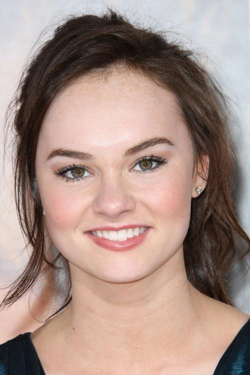 Porträt von Madeline Carroll