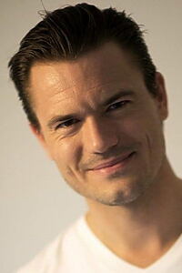 Porträt von Mads Korsgaard