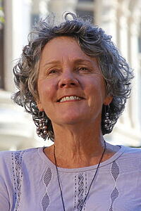 Porträt von Maggie Renzi
