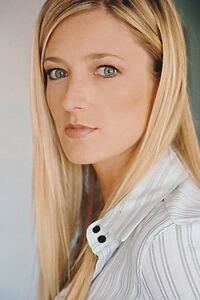 Porträt von Margot Farley